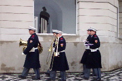 The band returns, Prague